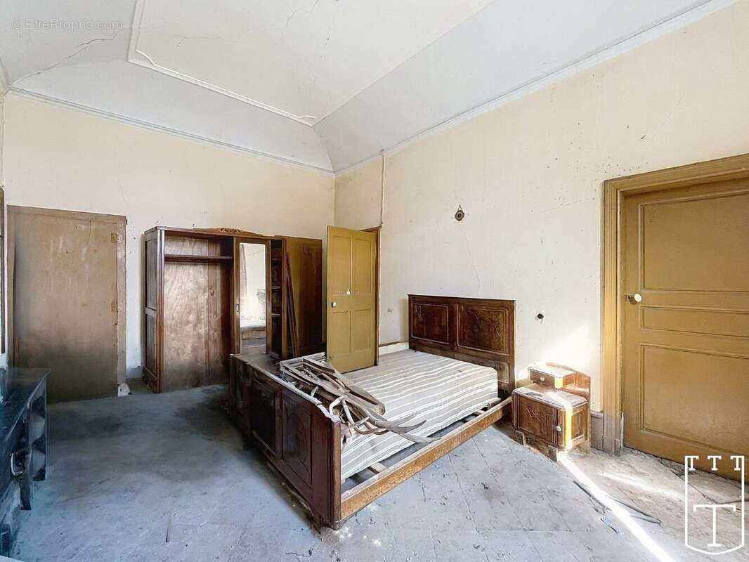 Maison à SAINT-ALBAN-AURIOLLES