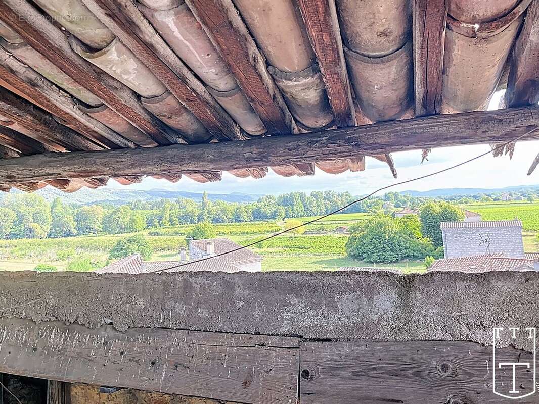 Maison à SAINT-ALBAN-AURIOLLES