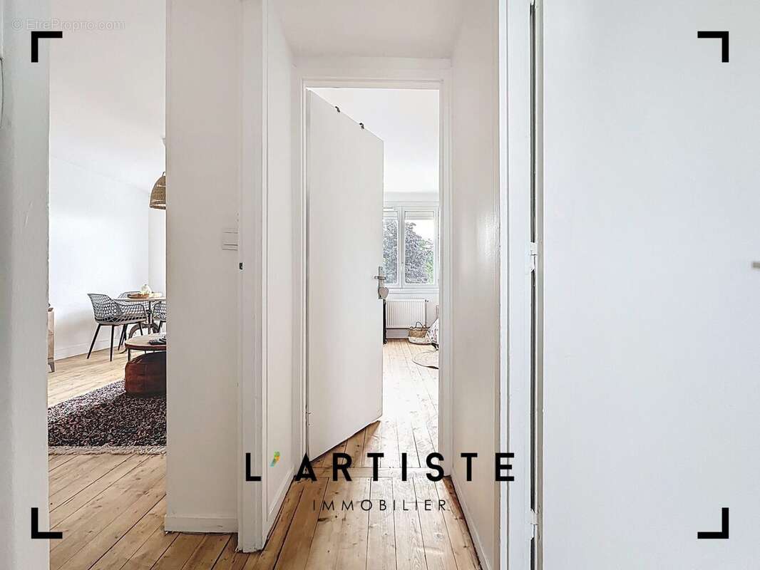Appartement à SAINT-ETIENNE-DU-ROUVRAY
