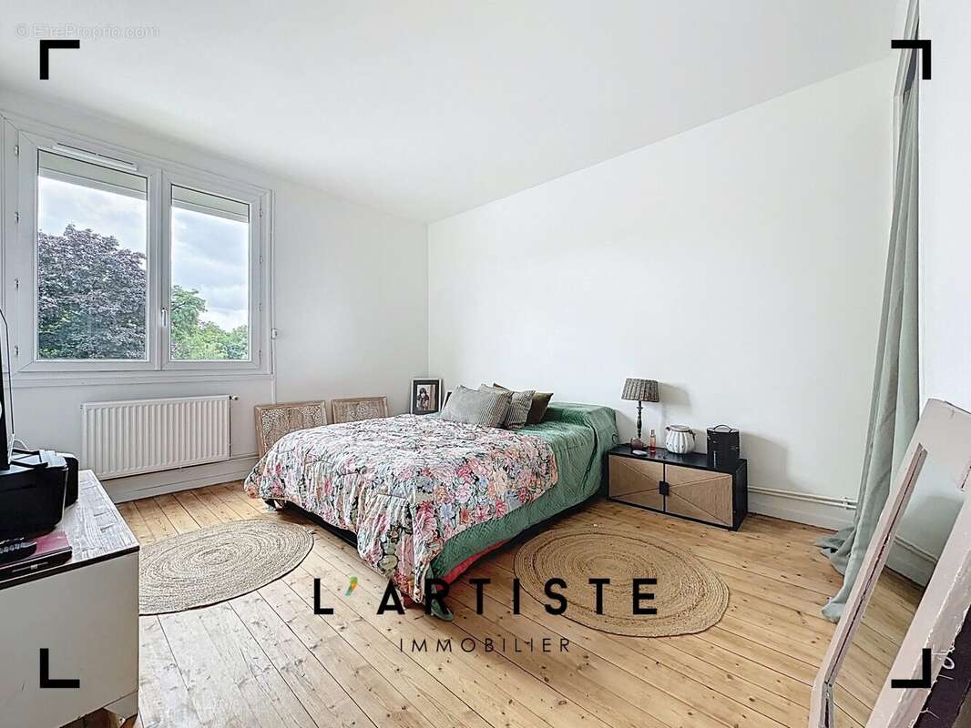 Appartement à SAINT-ETIENNE-DU-ROUVRAY