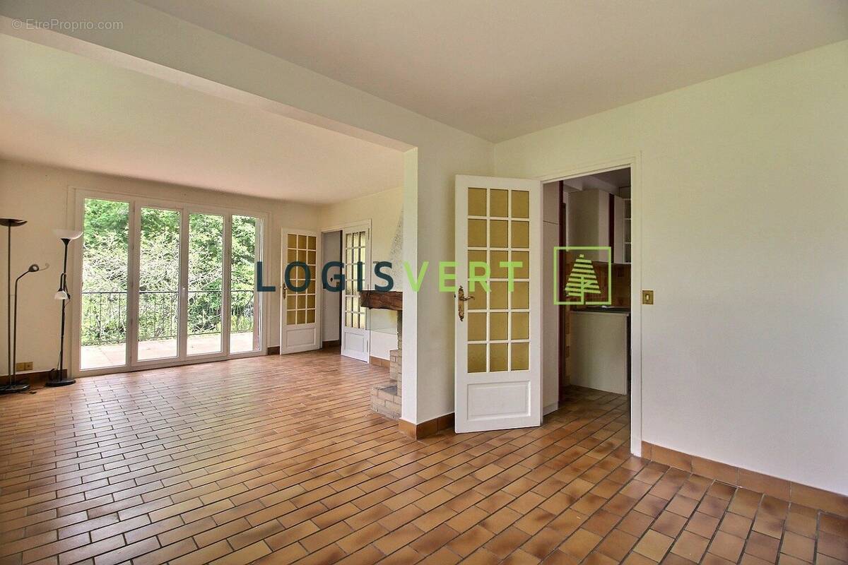 Maison à VILLEBON-SUR-YVETTE