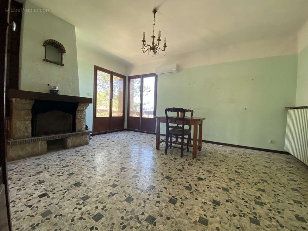 Maison à MARSEILLE-10E