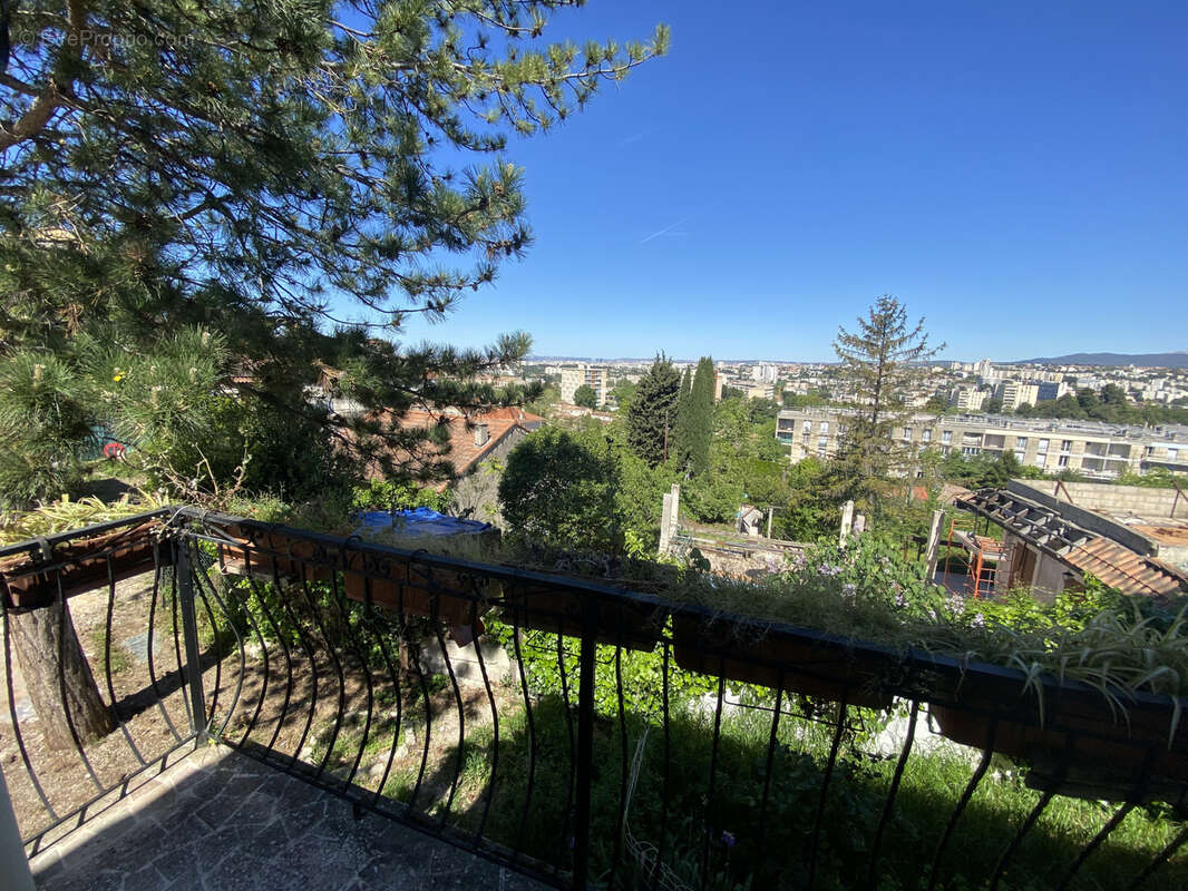 Maison à MARSEILLE-10E