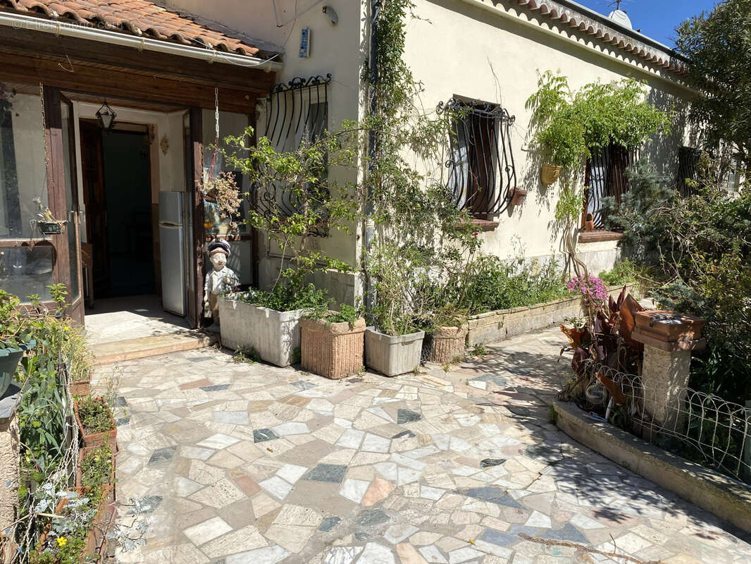 Maison à MARSEILLE-10E