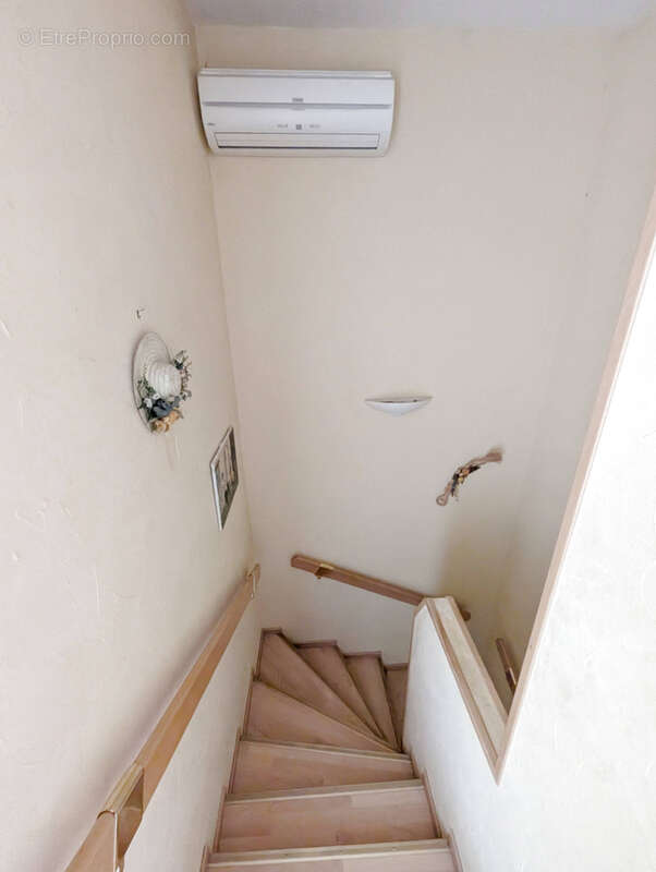 Maison à VARCES-ALLIERES-ET-RISSET