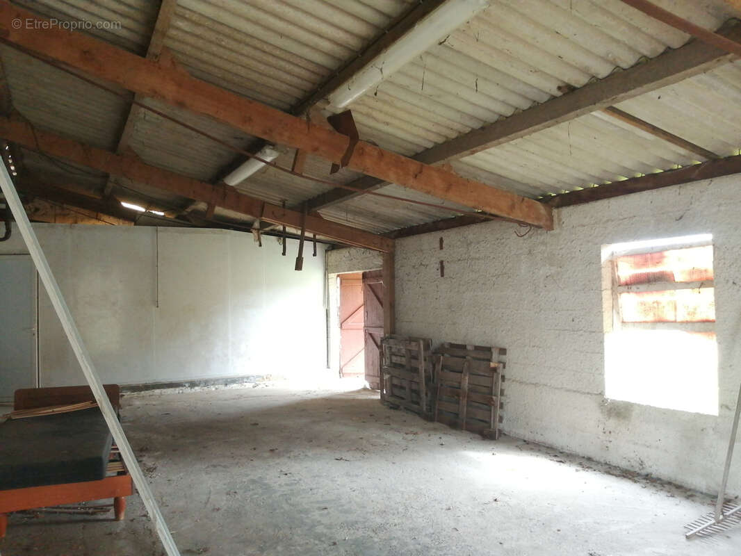 Maison à LA TOUR-BLANCHE