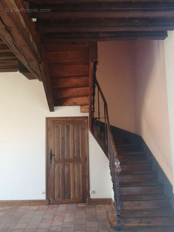 Maison à LA TOUR-BLANCHE