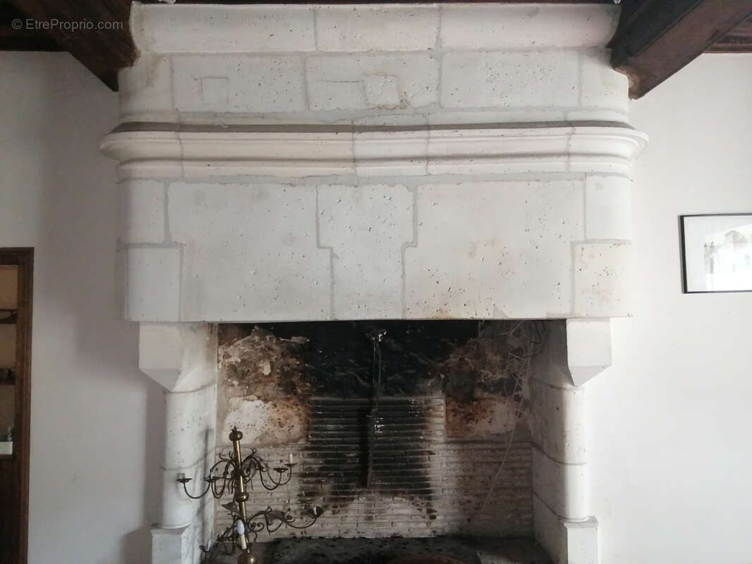 Maison à LA TOUR-BLANCHE