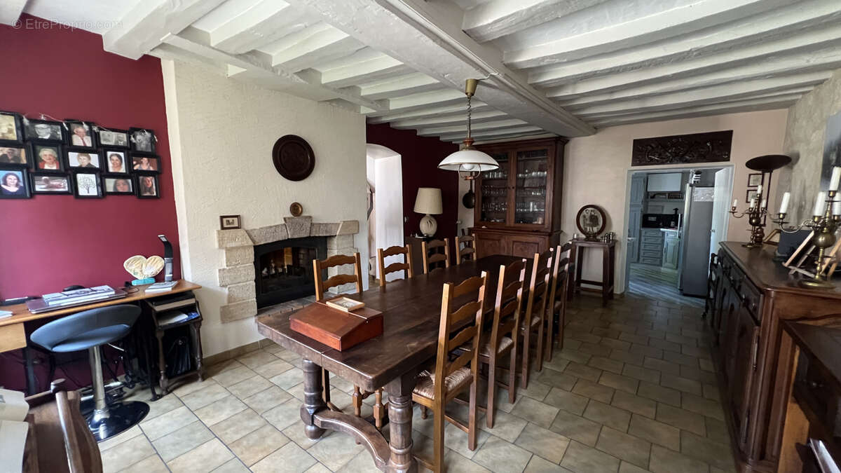 Maison à MONTFORT-L'AMAURY