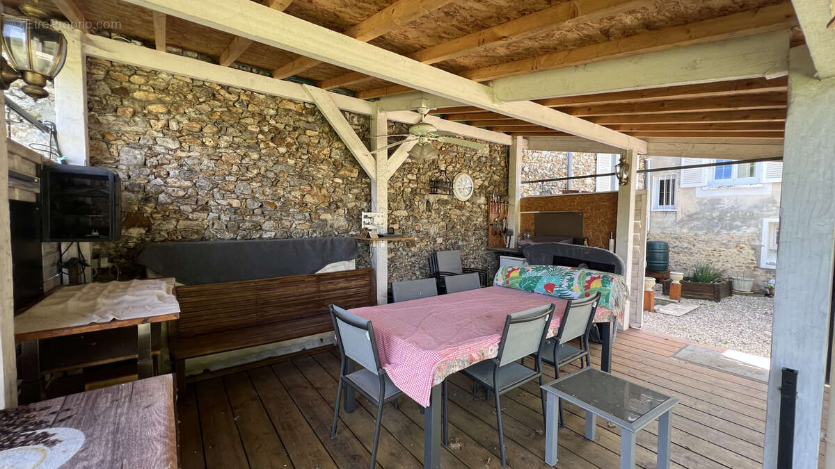 Maison à MONTFORT-L'AMAURY