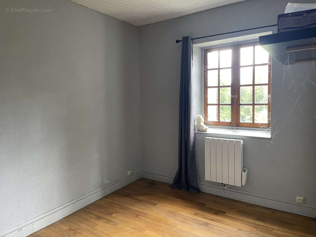 Maison à SAINT-NICOLAS-DES-BIEFS