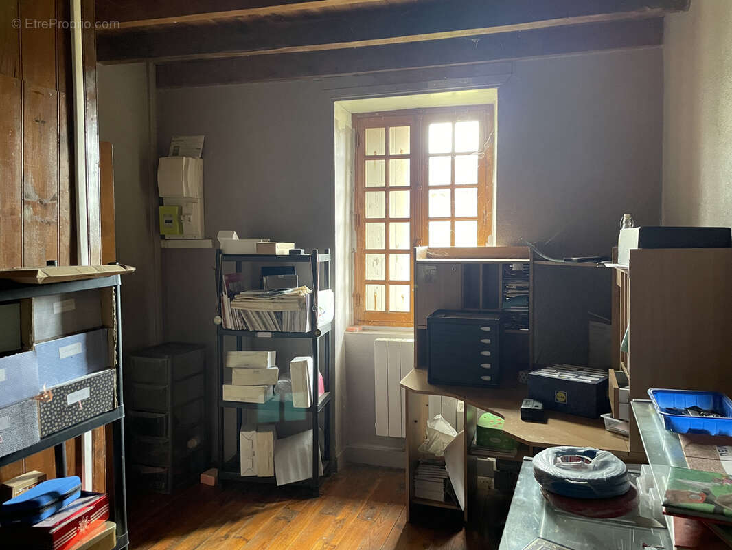 Maison à SAINT-NICOLAS-DES-BIEFS