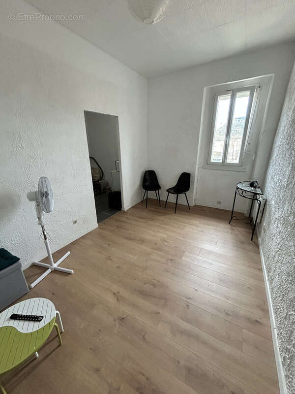 Appartement à GANGES