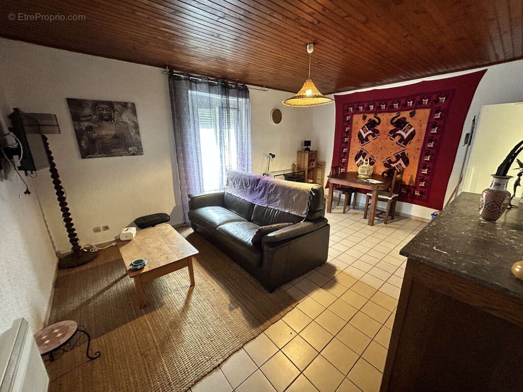 Appartement à GANGES