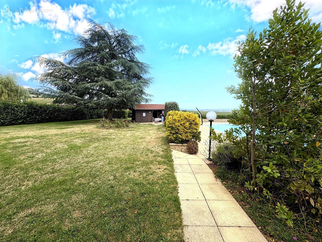 Maison à PONTCHARRA-SUR-TURDINE