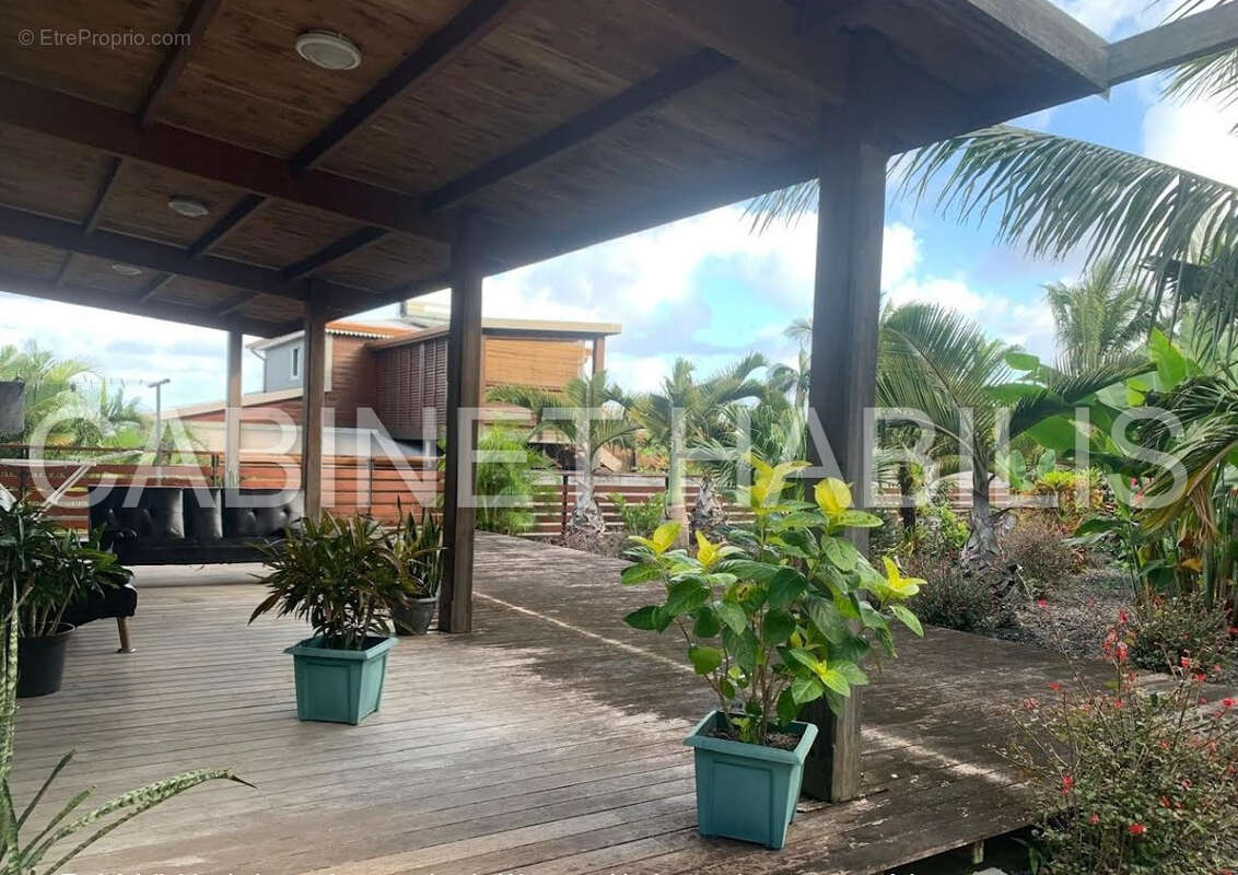 Maison à SAINT-PHILIPPE