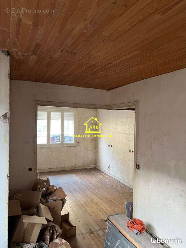 Appartement à LILLEBONNE