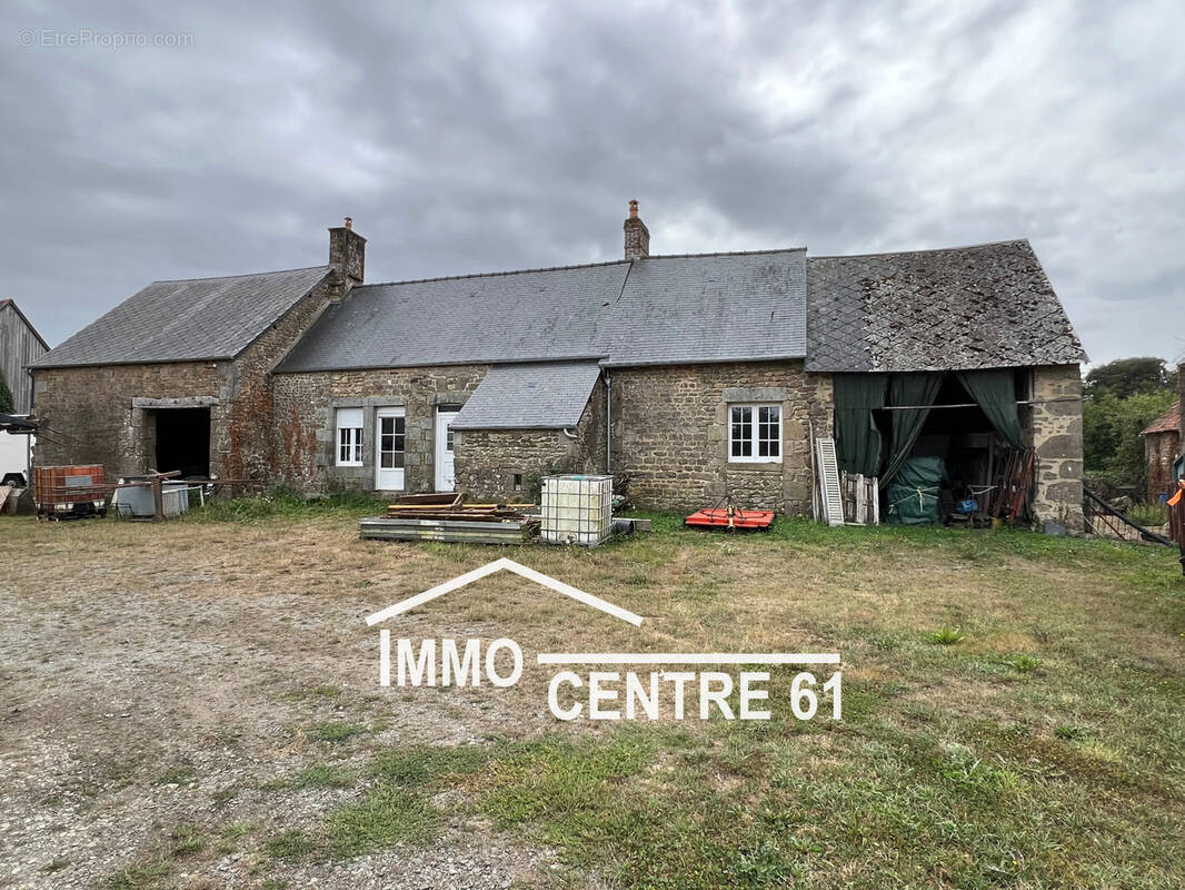 Maison à LA FERTE-MACE