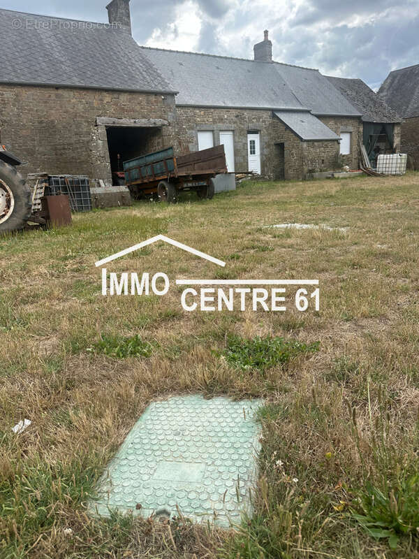 Maison à LA FERTE-MACE