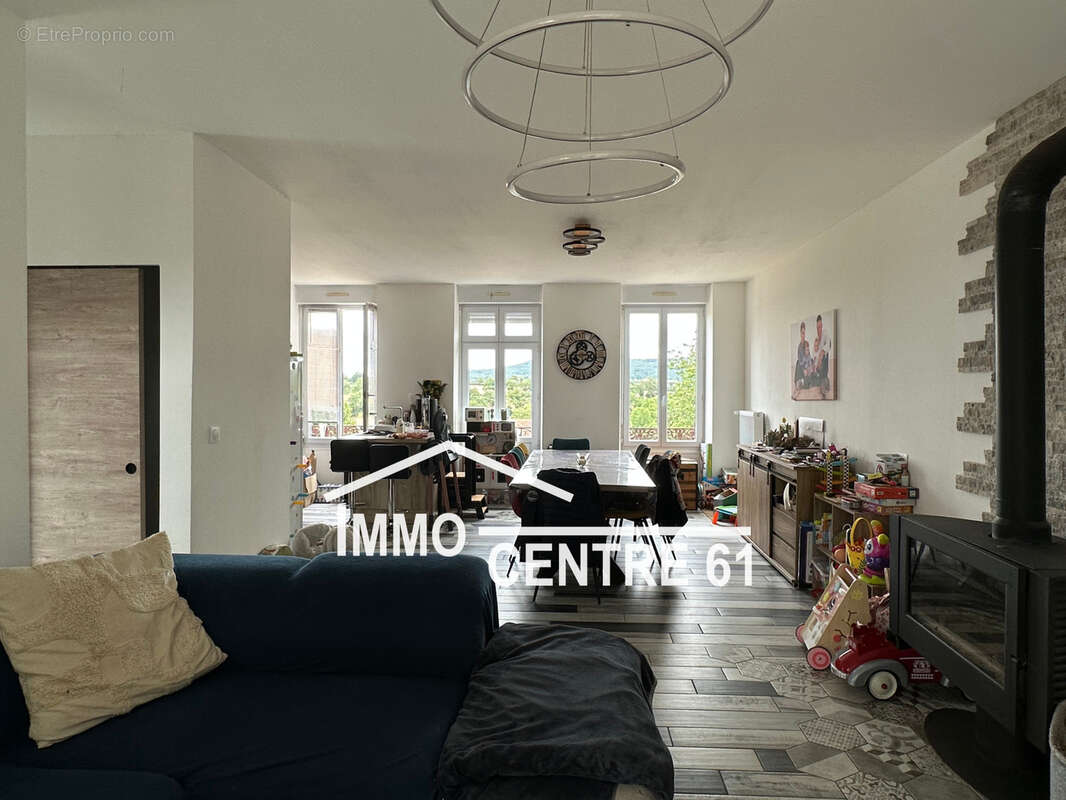 Maison à PRE-EN-PAIL