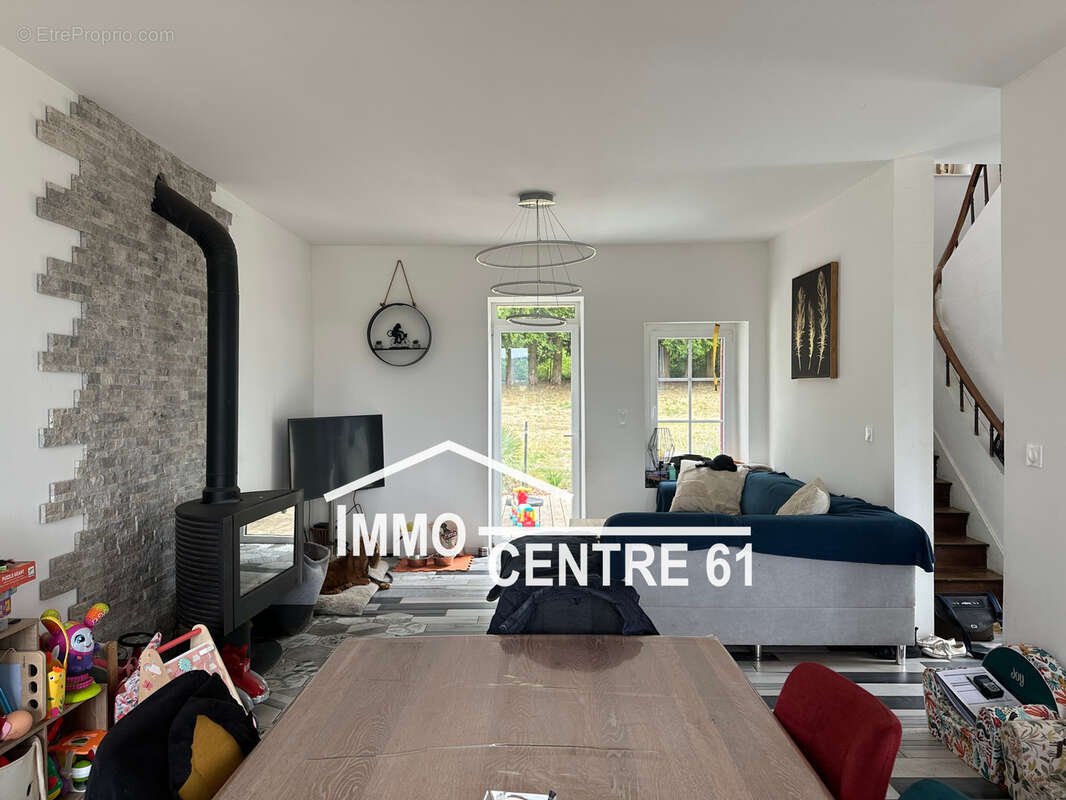 Maison à PRE-EN-PAIL