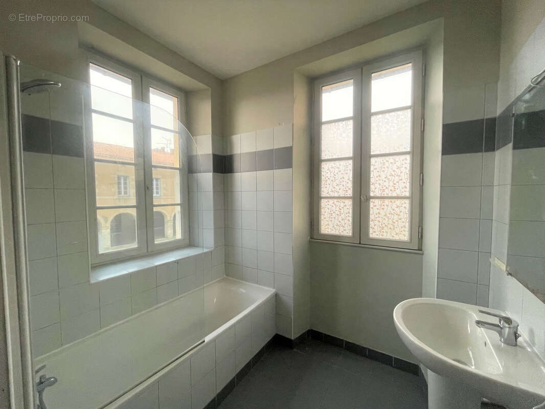 Appartement à LE CHATEAU-D&#039;OLERON