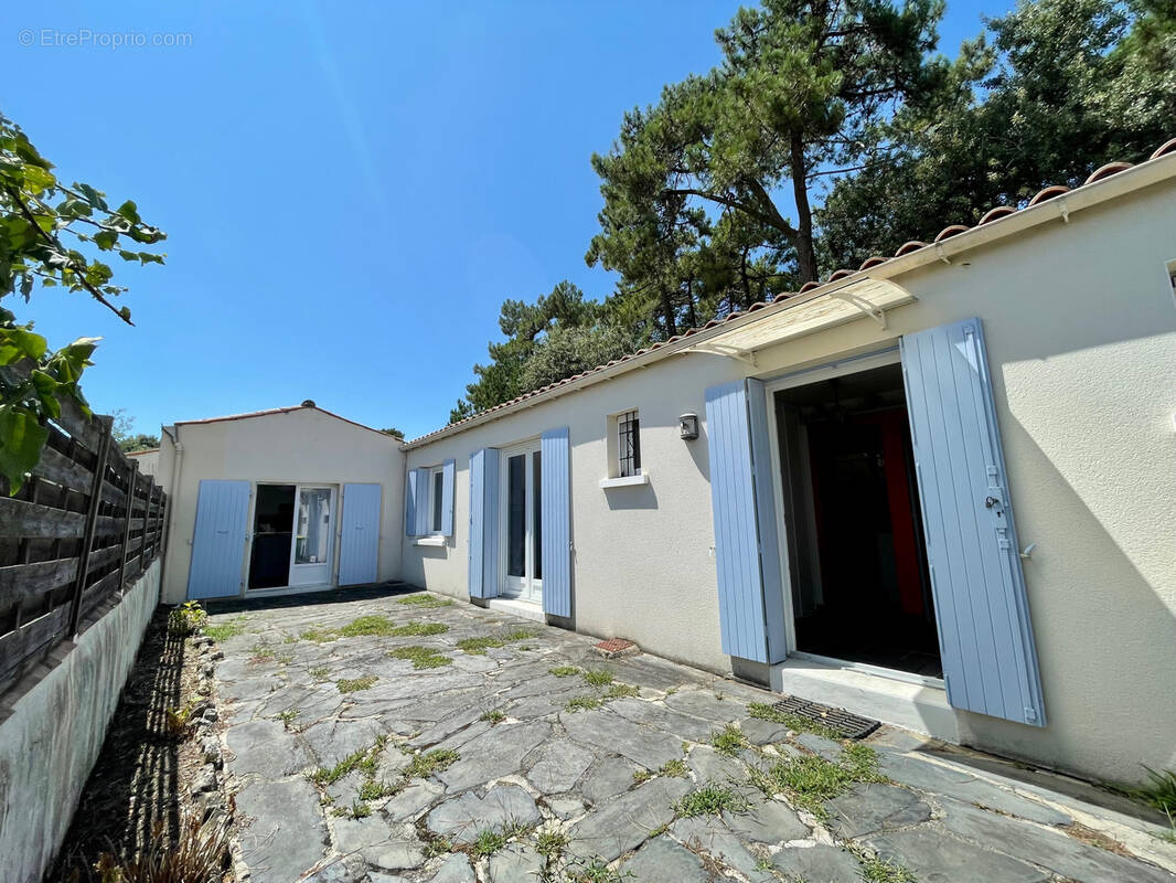 Maison à LE GRAND-VILLAGE-PLAGE