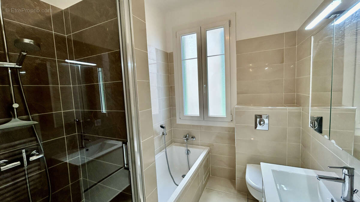 Appartement à MENTON