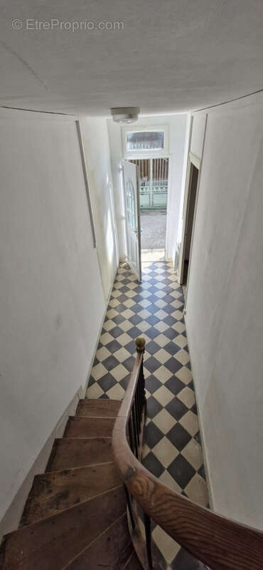 Maison à SAINT-FORT-SUR-GIRONDE