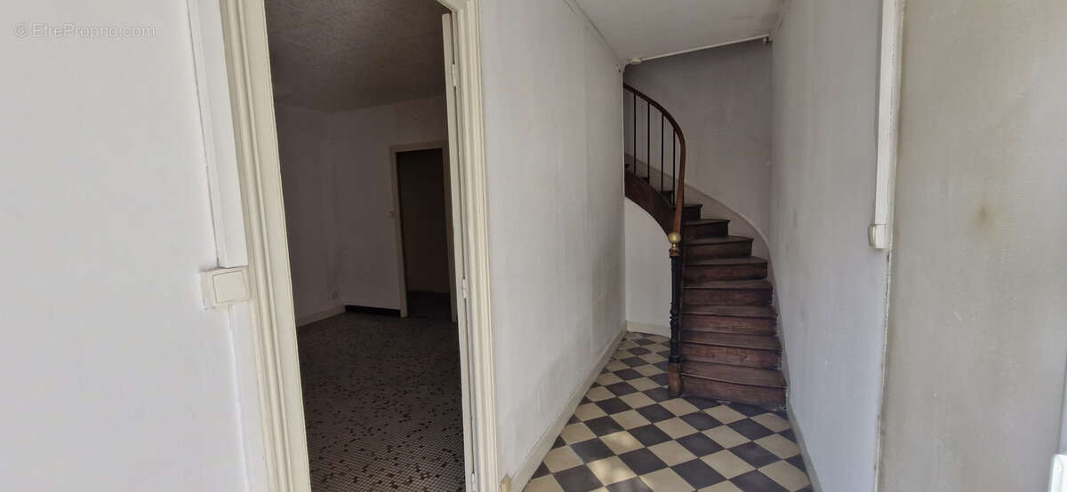 Maison à SAINT-FORT-SUR-GIRONDE