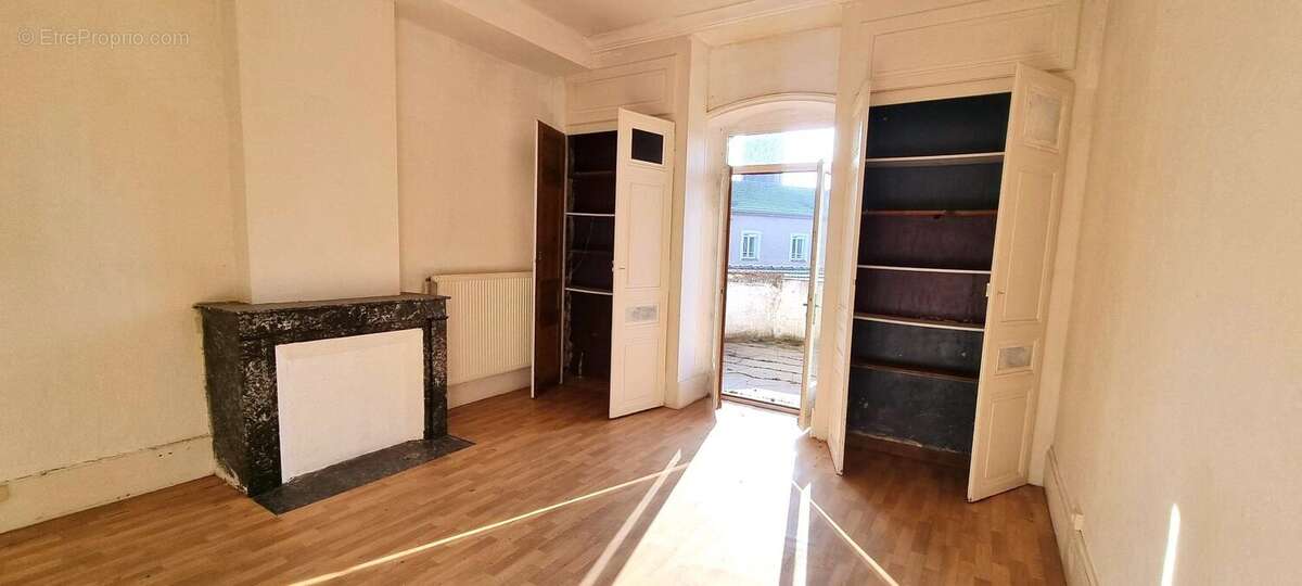 Appartement à BALBIGNY