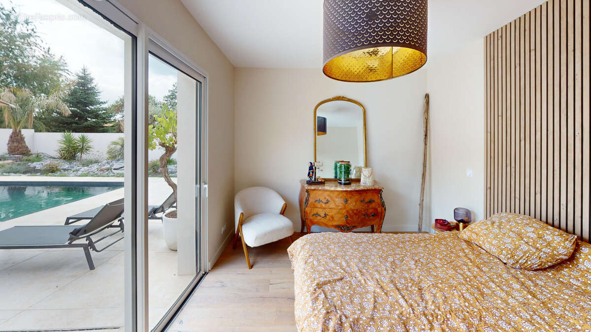 Maison à SAINT-MEDARD-D&#039;EYRANS