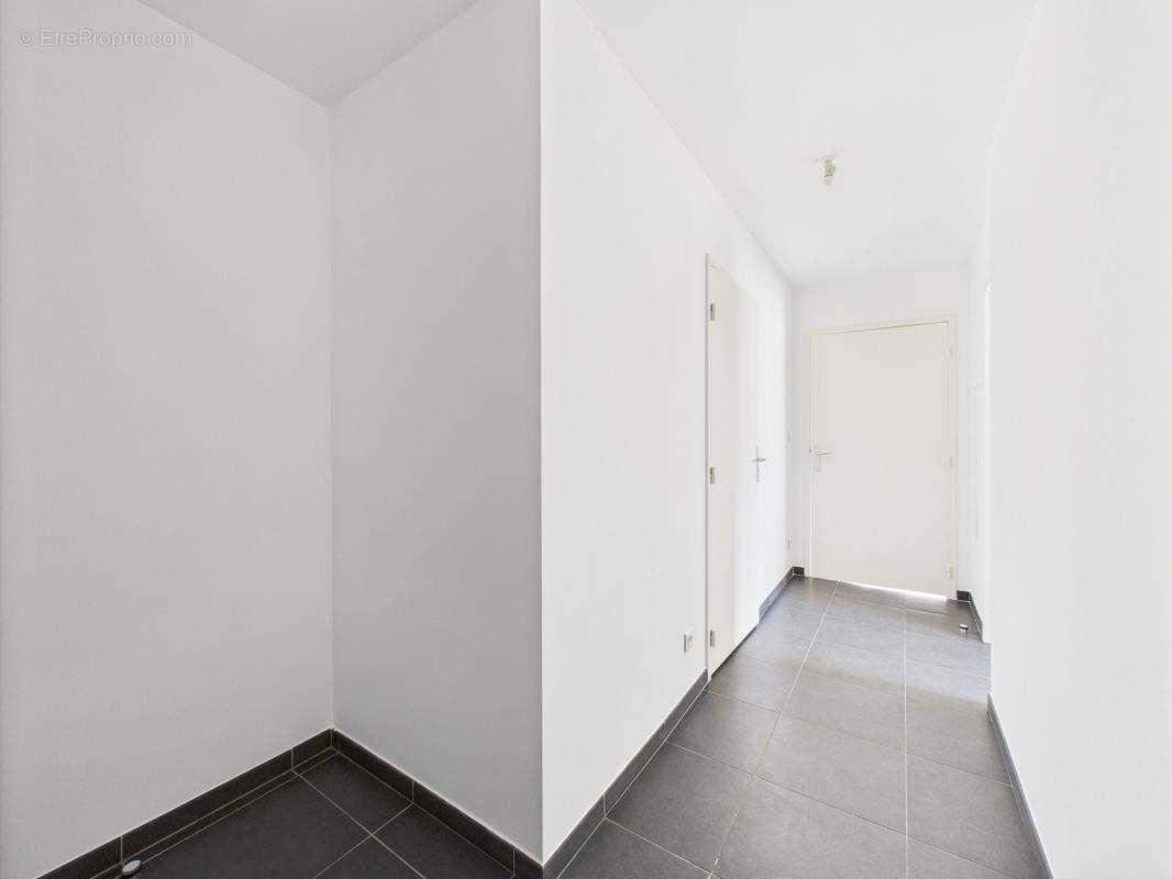 Appartement à SARROLA-CARCOPINO