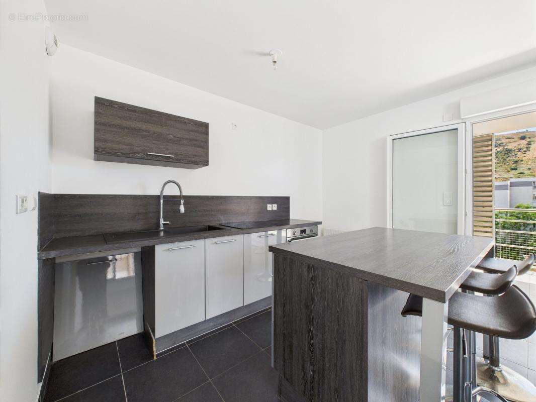 Appartement à SARROLA-CARCOPINO