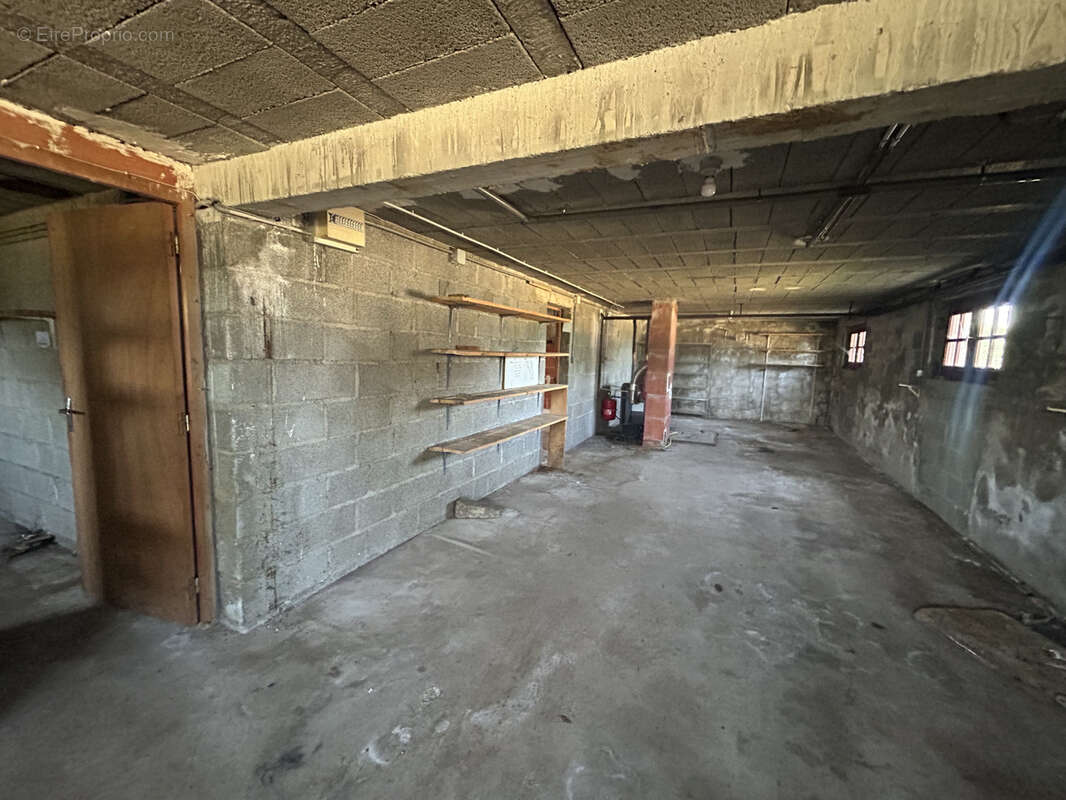 Maison à SAINT-YRIEIX-LE-DEJALAT