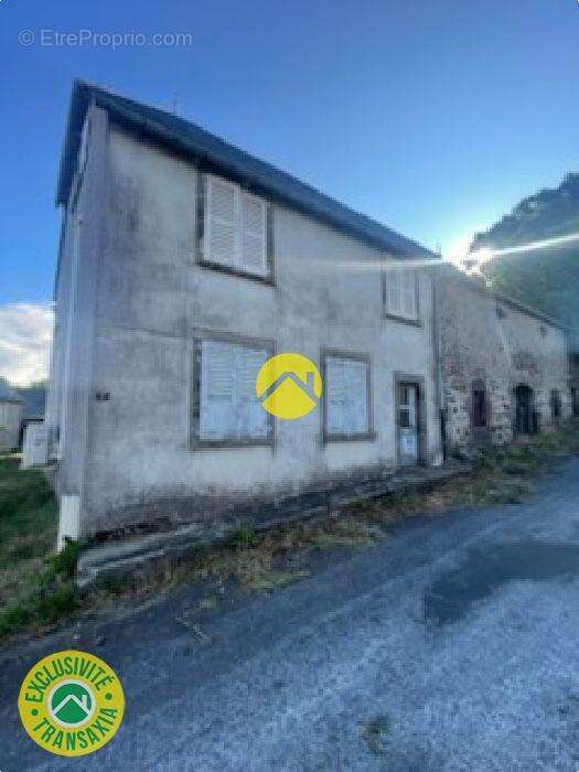 Maison à PIERREFORT