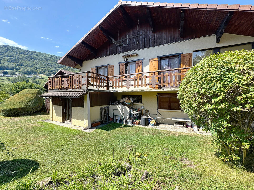 Maison à LA ROCHETTE