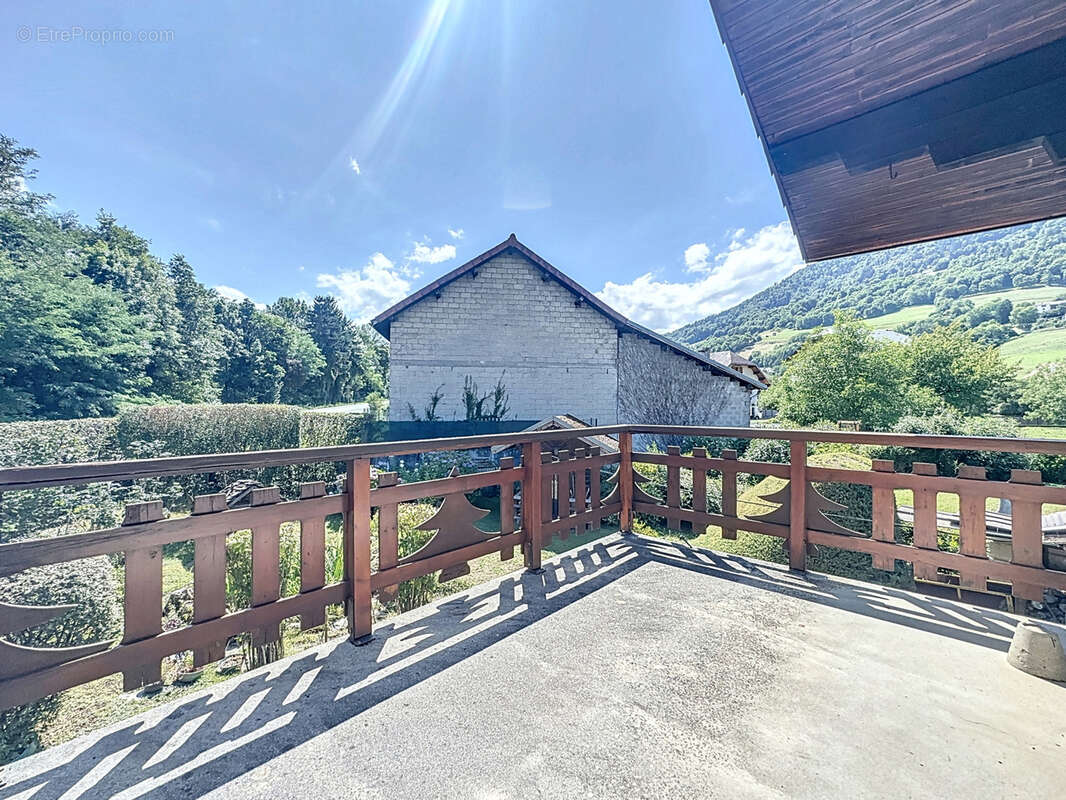 Maison à LA ROCHETTE