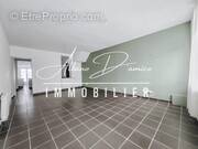 Maison à NEUVILLE-SAINT-REMY