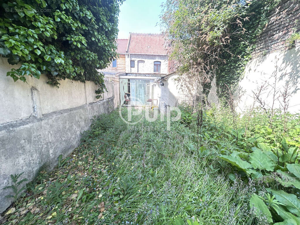 Maison à BILLY-MONTIGNY