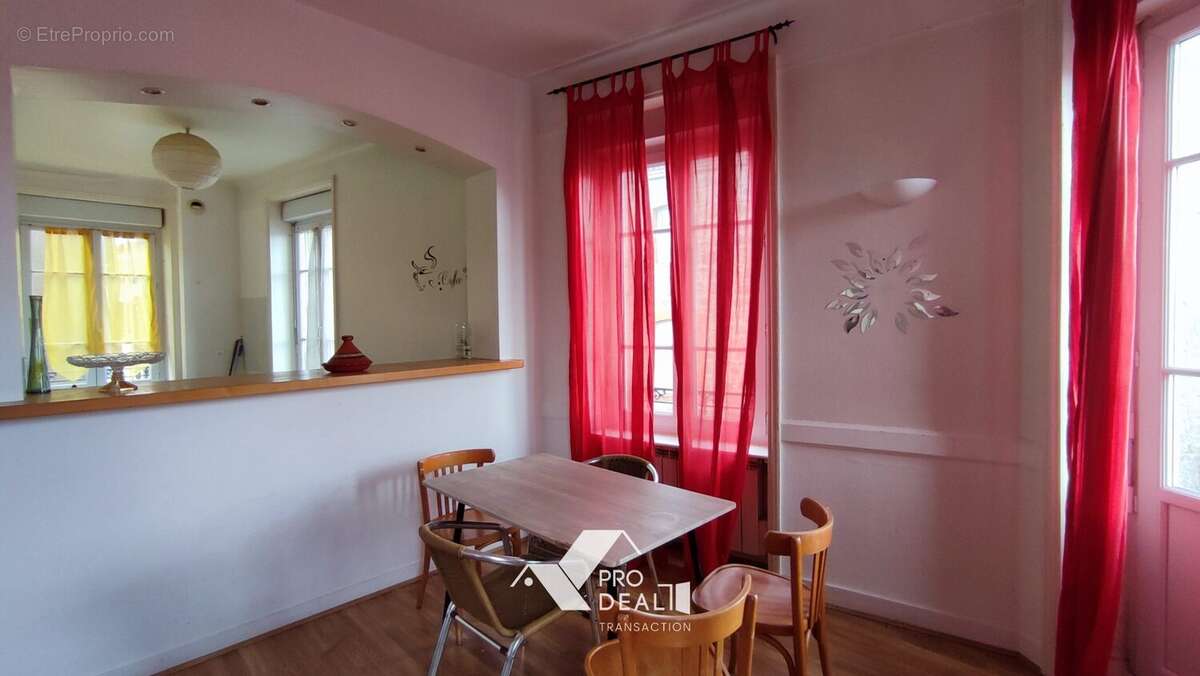 Appartement à HAUTE-RIVOIRE