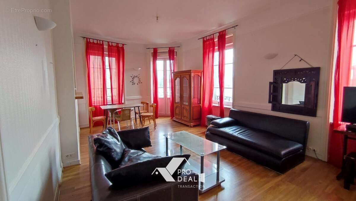 Appartement à HAUTE-RIVOIRE