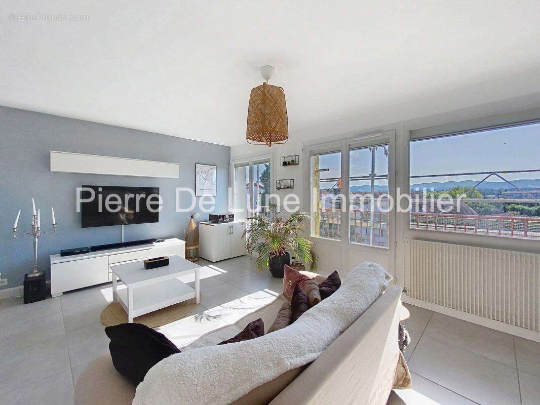 Appartement à LYON-5E