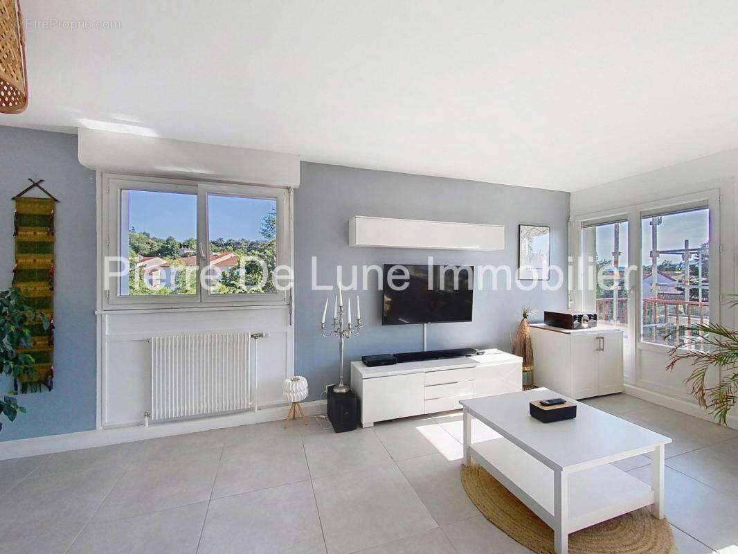 Appartement à LYON-5E
