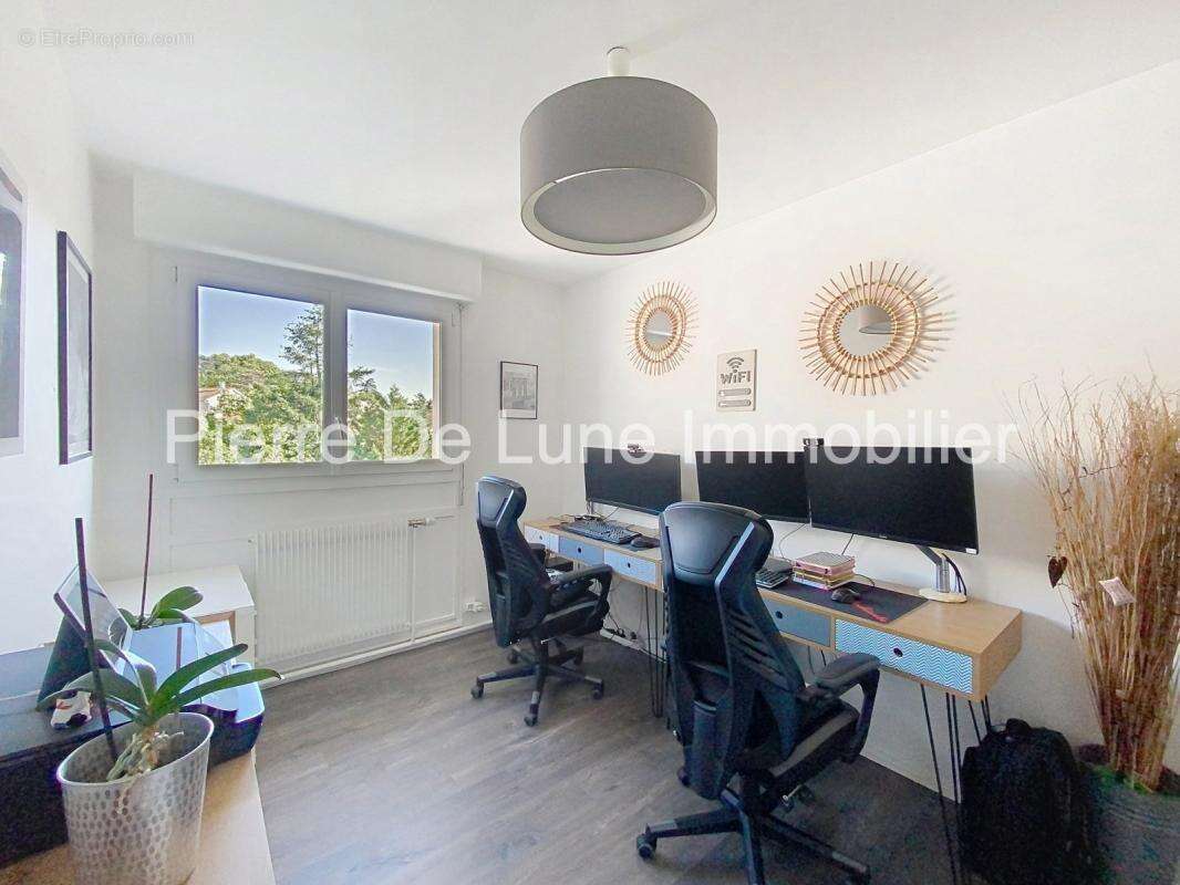 Appartement à LYON-5E