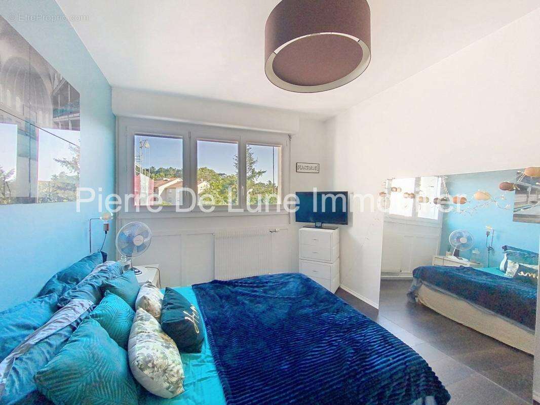 Appartement à LYON-5E