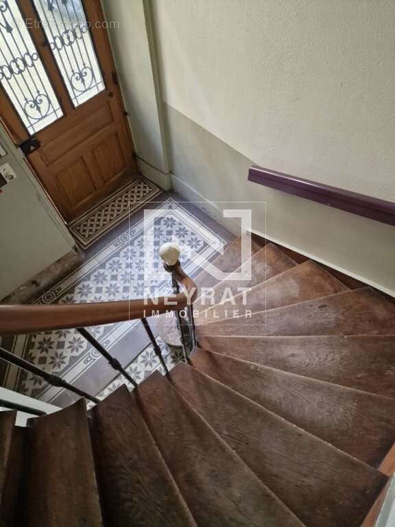 Appartement à CHAROLLES