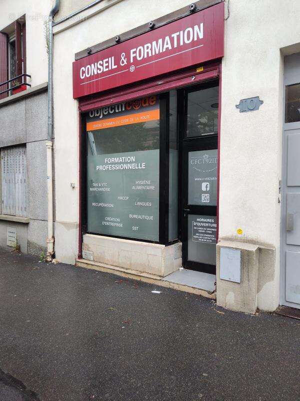 Commerce à SAINT-DENIS