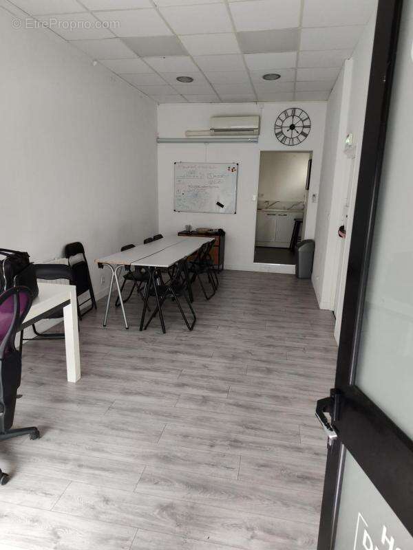 Commerce à SAINT-DENIS