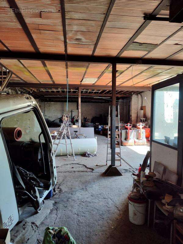 Commerce à MITRY-MORY